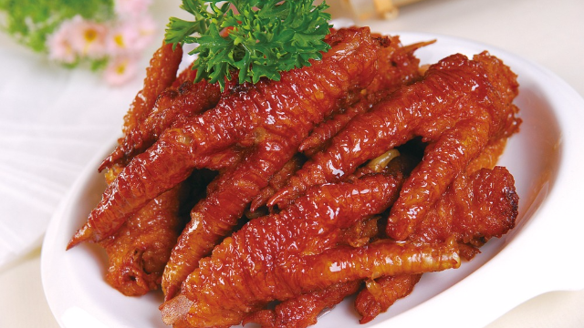 好吃又美味的酱香鸡爪