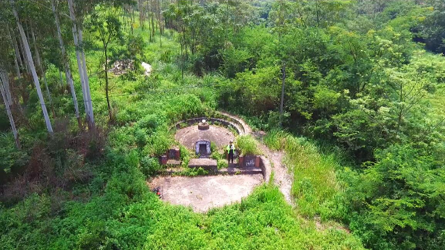 带您看看风水大师黄配天为广西陆川吕氏所点蛇形的风水宝地