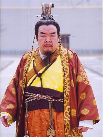 隋朝末年,权臣杨素府上有一女子,名曰张出尘,她能