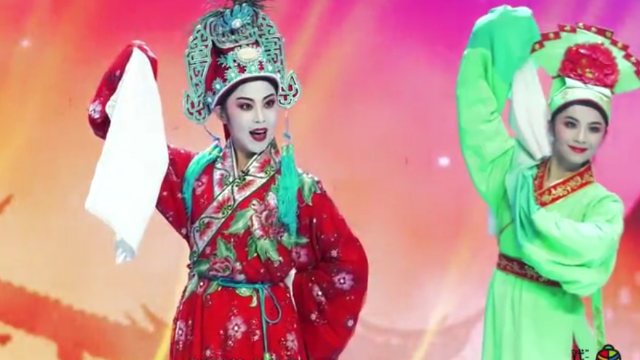 这颜值可以c位出道了路萌五音戏赵美蓉观灯