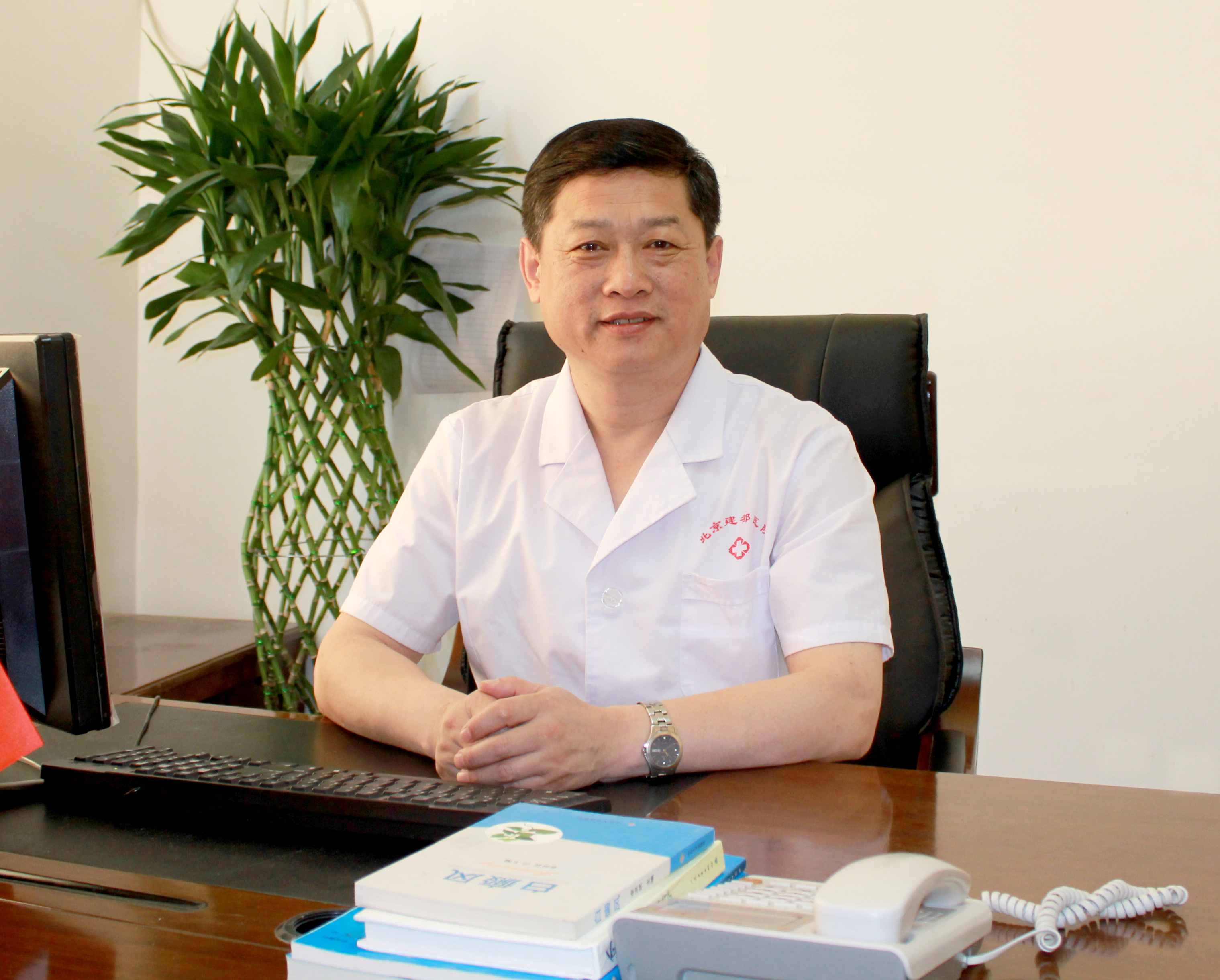 赵明国院长解读"白癜风的科学治疗"