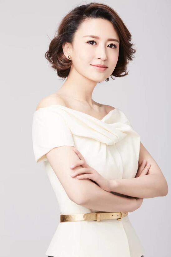 央视美女主持人张蕾素颜生活照曝光,不化妆时原来她长这样!_凤凰网