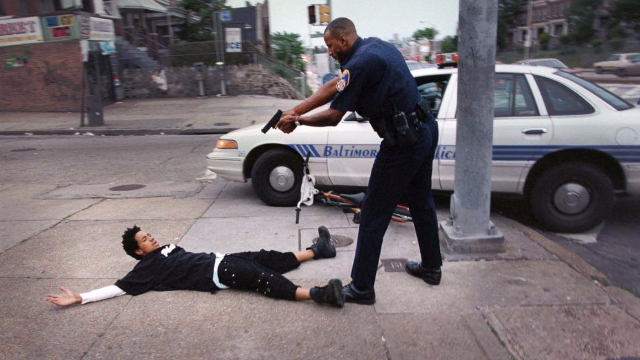 美国警察殴打图片