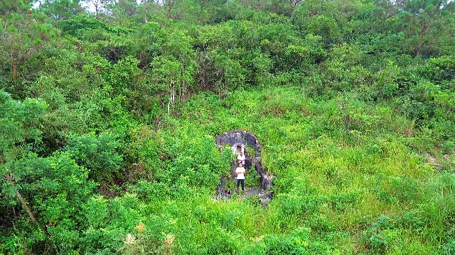 带您去广东廉江塘蓬看看风水大师江念泉点林氏风水宝地云马回头