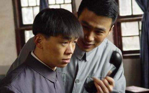 《风筝》这部谍战剧之前,柳云龙也导演和主演过许多脍炙人口的电视剧.