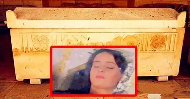 南极冰层现8亿年前女孩?进化论已无法解释人类起源!人从何来?