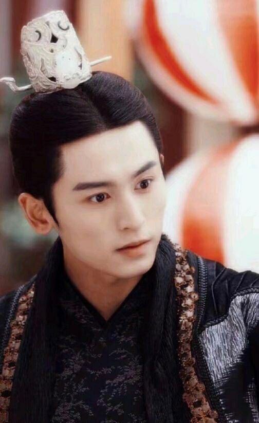 原来古装玄衣也可以这么帅,朱一龙杨洋张哲瀚 你中了谁的毒?
