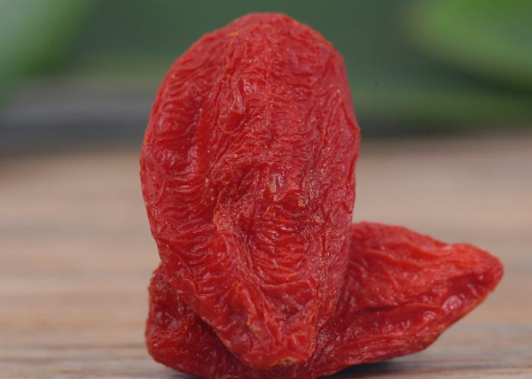 药归参也是一种名贵的中药,属草本植物,具有补五脏,扶正,祛邪,抗