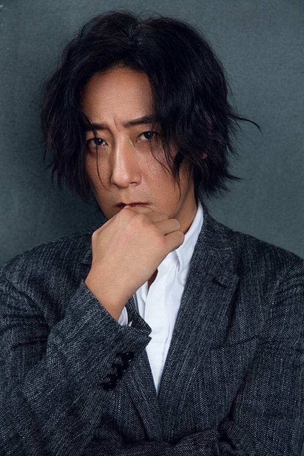 《将夜》首播 阿旺仁青惊喜亮相饰演副院长程立雪