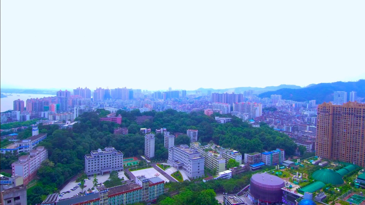 《航拍广西》梧州市区2017