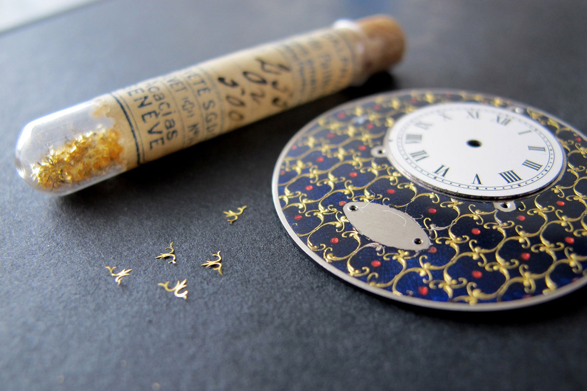 雅克德罗Jaquet-Droz推出全新的珐琅paillonné系列__凤凰网