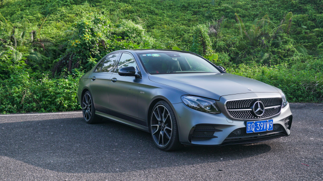 小100万的e43值得买吗