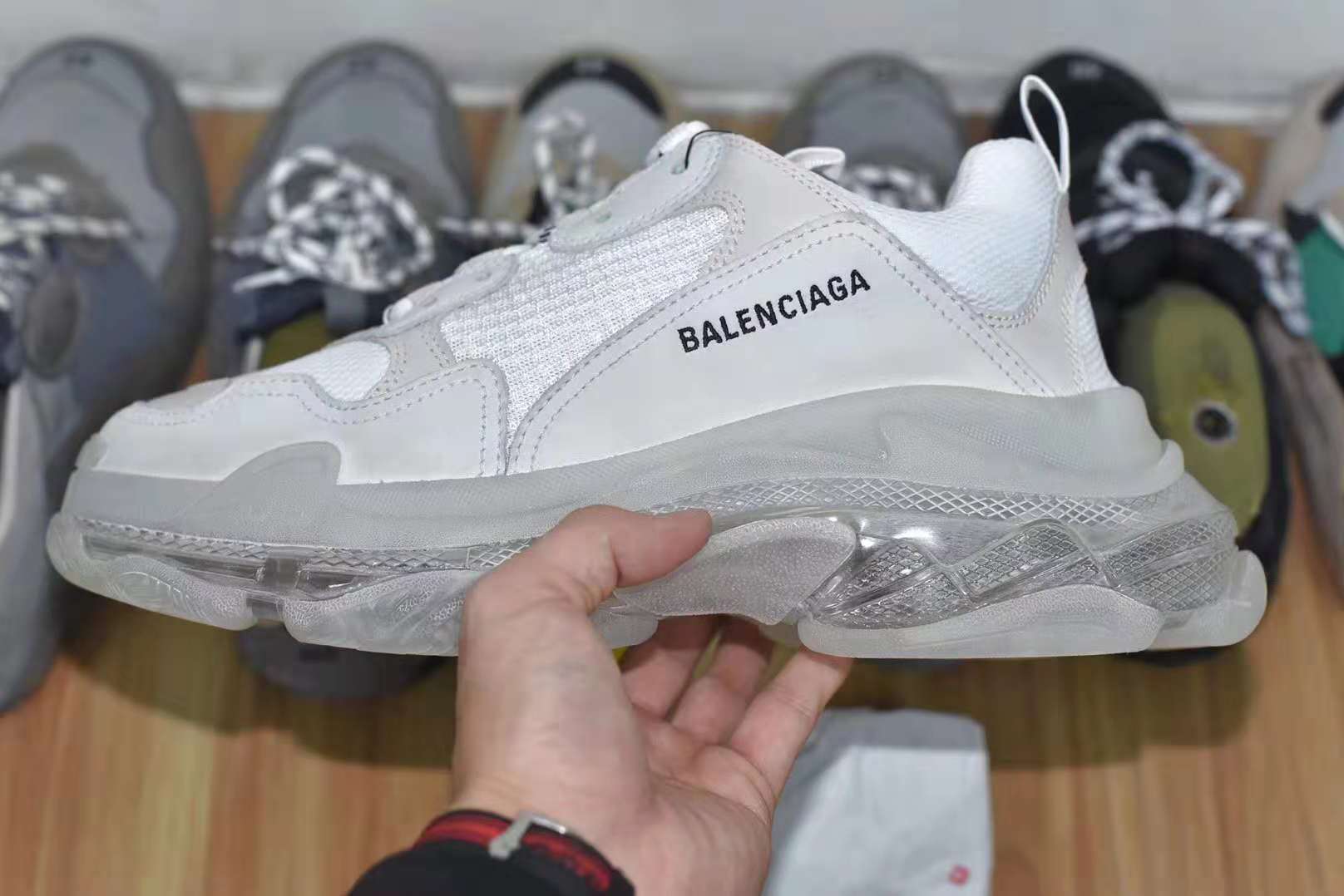 balenciaga巴黎世家triple s老爹鞋白氣墊鞋增高做舊開箱測評真假對比