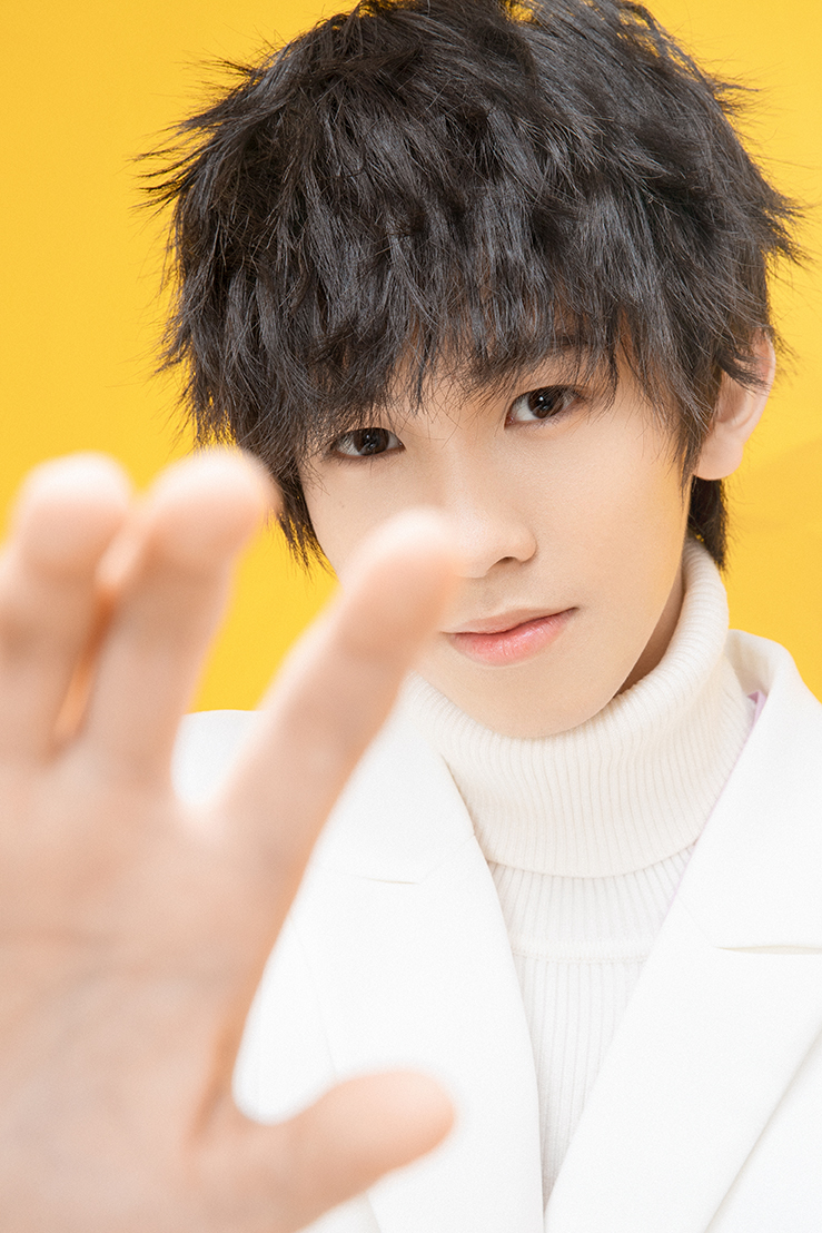 易安少年林墨发布单曲《临摹青春》 用声音描绘青春弧线