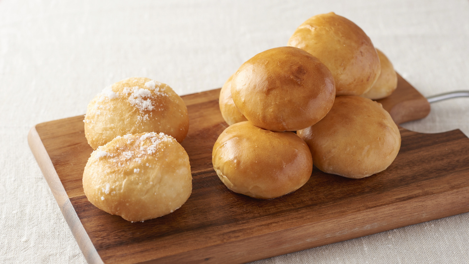 好吃得不得了的甜点豆沙面包__凤凰网