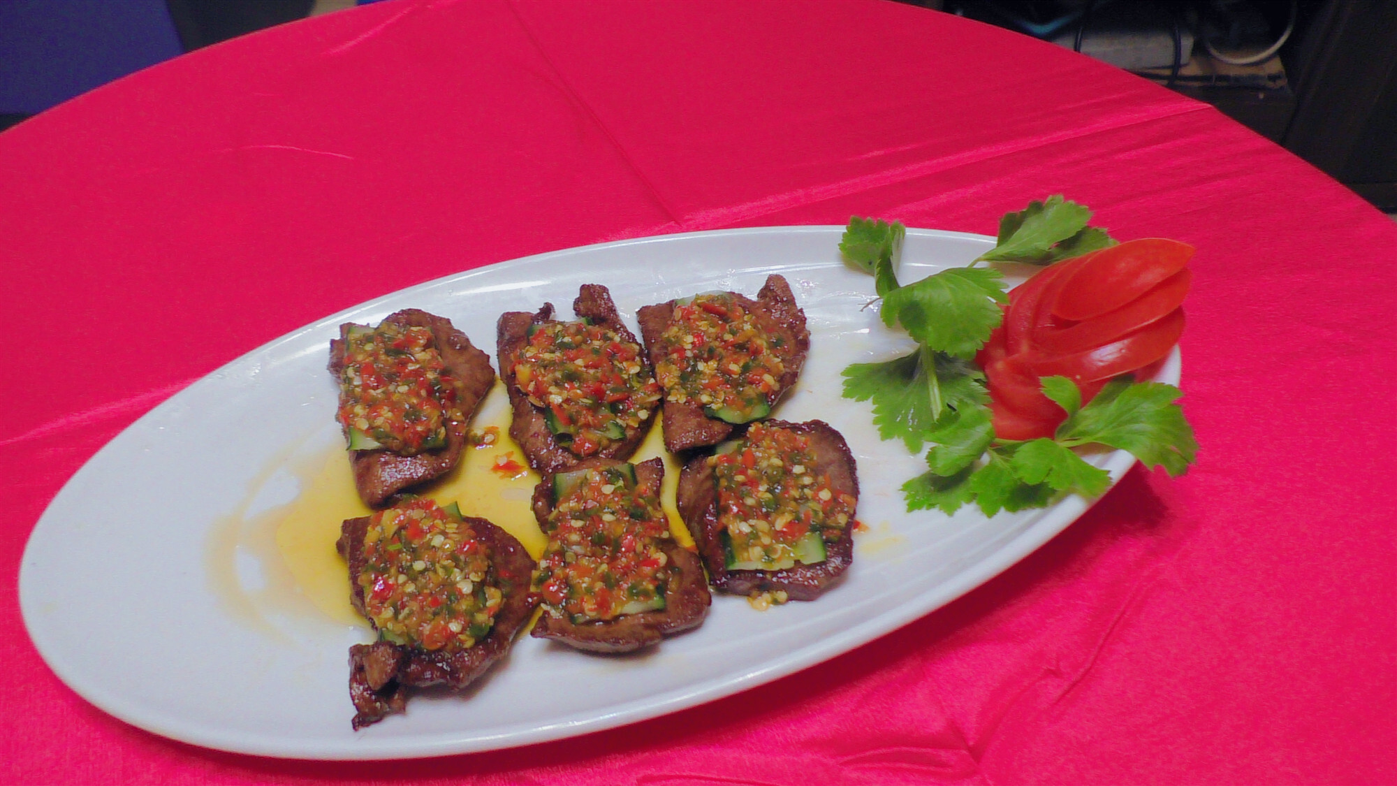 鲜椒煎猪肝,口感脆嫩,创意新吃法,厨师长强烈推荐__凤凰网