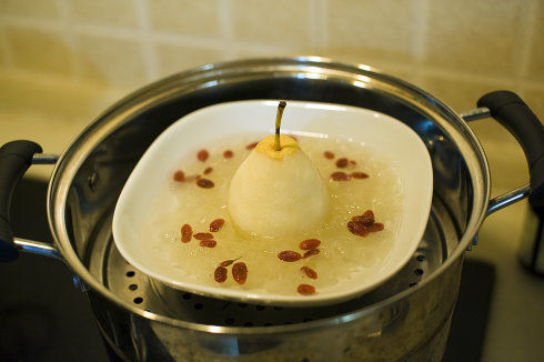 雪梨蜂蜜饮——润肺又润肠__凤凰网