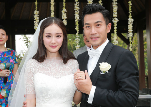 聖誕節娛樂圈禮物張柏芝3胎父親是謝霆鋒胡歌結婚楊冪離婚