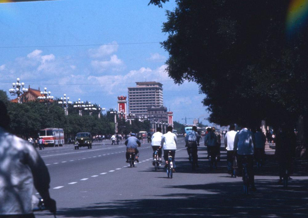 七十年代的城建水平如何?请近距离俯瞰1976年的城市