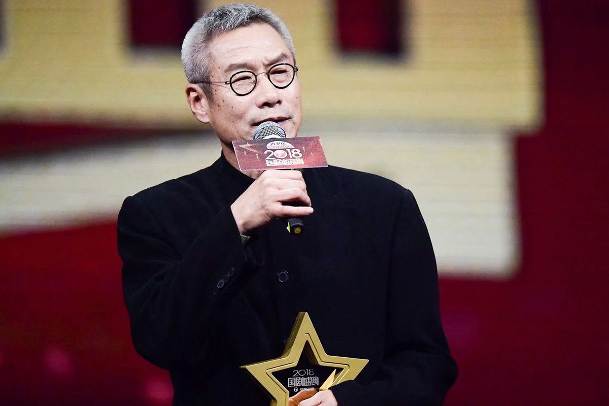 刘佩琦携手郑好亮相国剧盛典 最萌“年龄差”cp成焦点__凤凰网