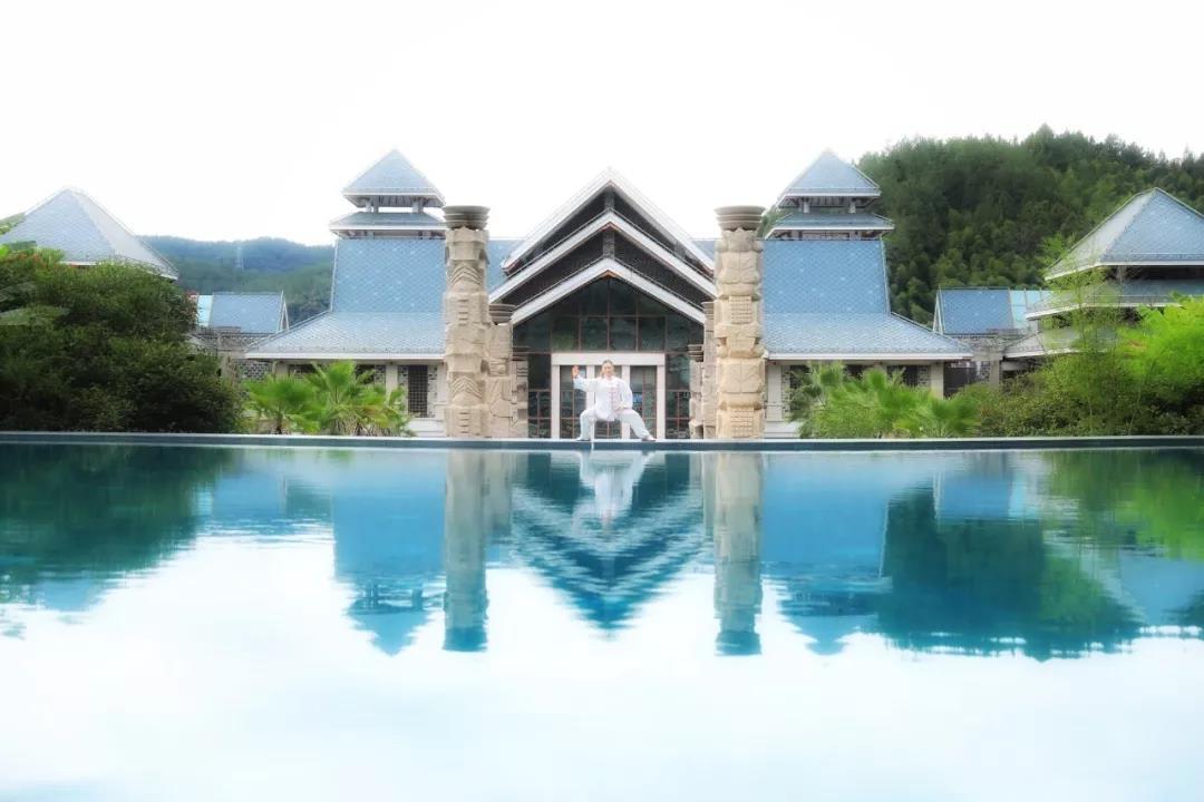 凭抵达南龙铁路沿线3个动车站(三明北站,三明站,永安南站)的动车票及