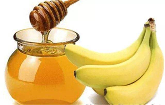 <em>香蕉</em>蘸蜂蜜的功效?<em>香蕉</em>蘸蜂蜜有什么用?