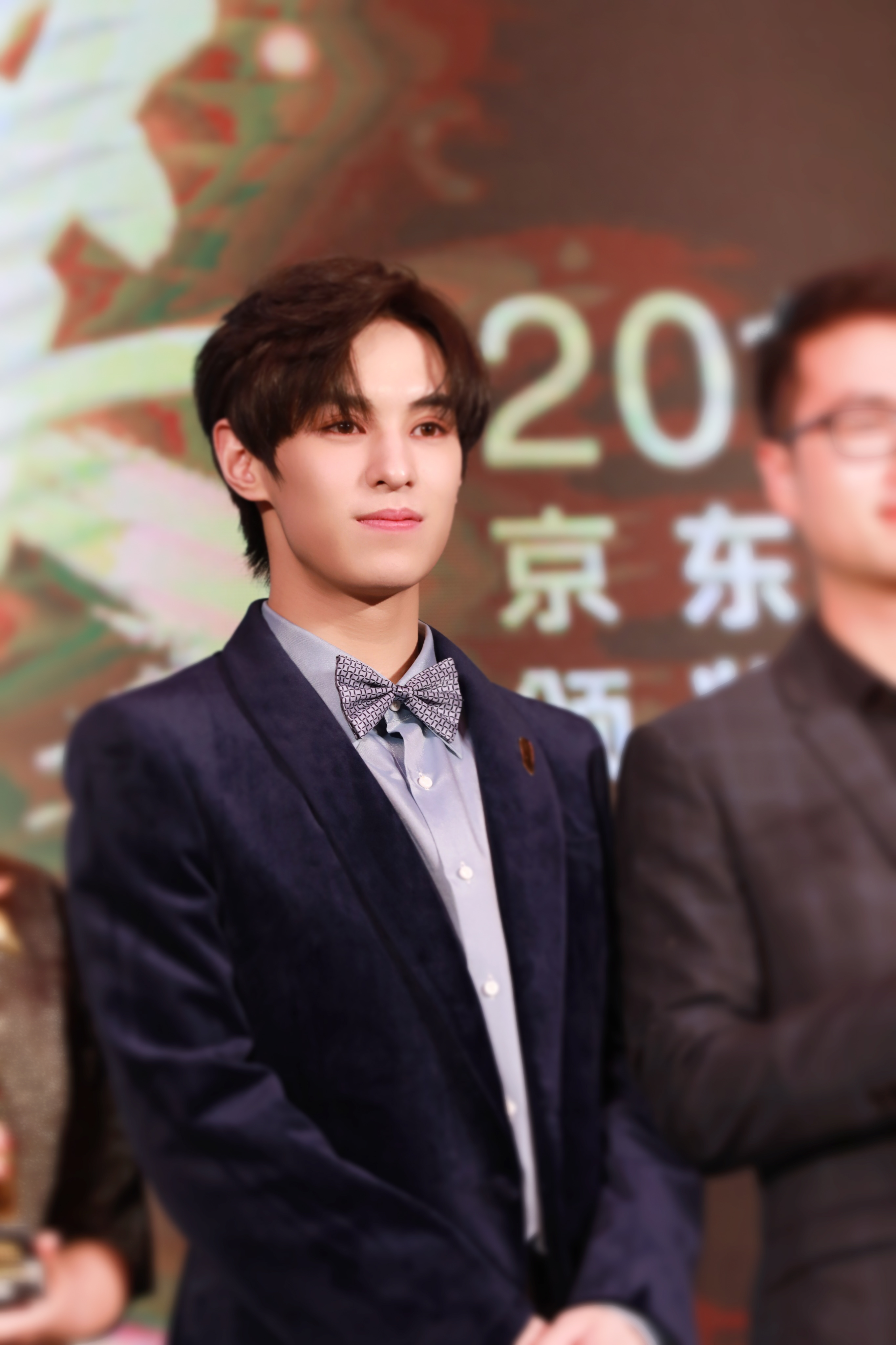 新生代偶像左叶2019新年首飞 助阵"京美奖"颁奖盛典__凤凰网