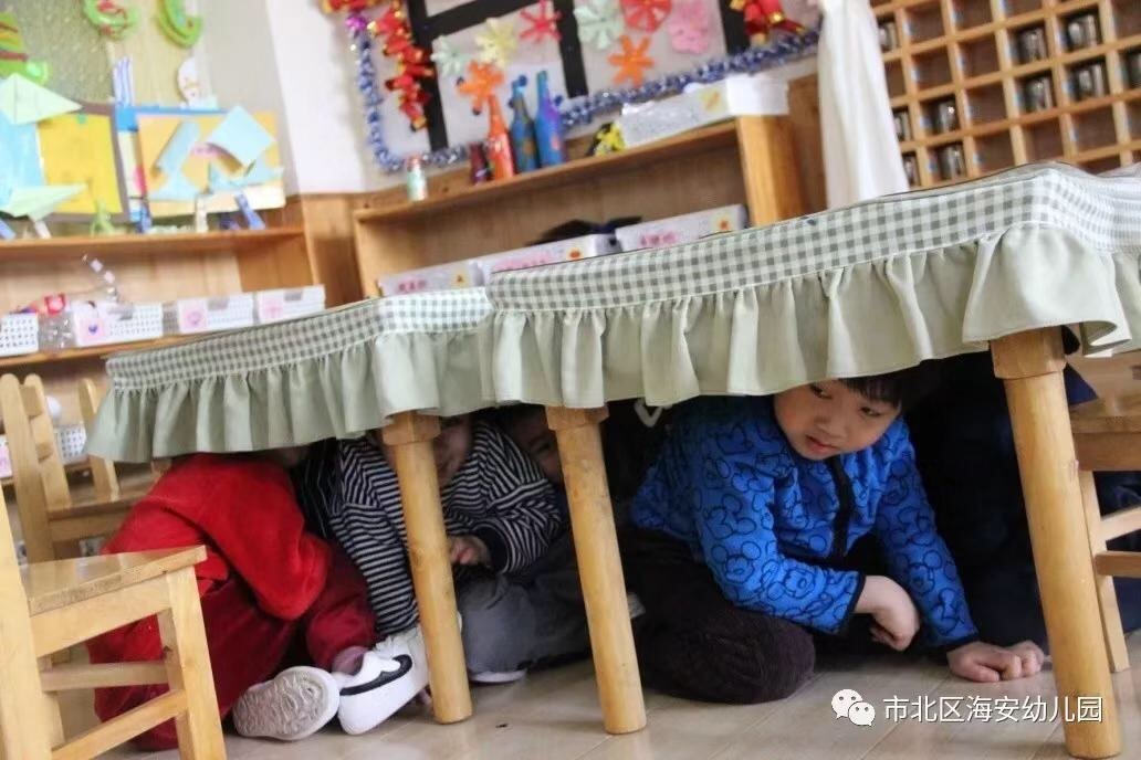 防范暴力事件,平安伴我成长——青岛市北区海安幼儿园开展防暴应急