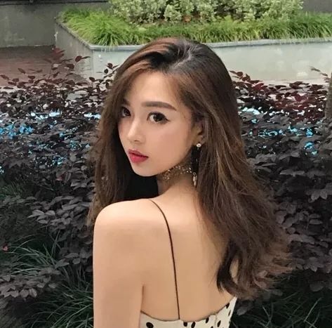 如果让我细数温州女孩的种种优点,恐怕数到天亮都说不完.