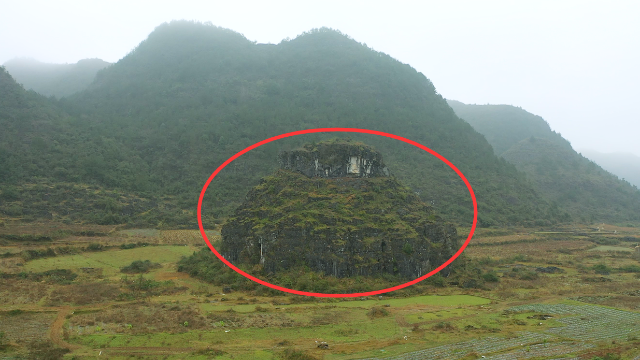 貴州大山中一座如印章一樣的山峰,是不是一個好的風水寶地?