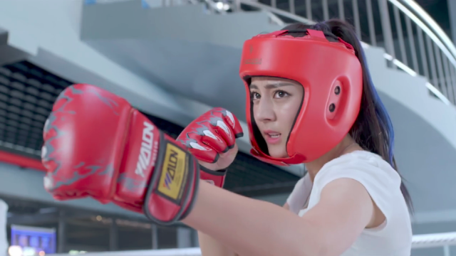 麻辣变形计迪丽热巴绝不认输美女搏击精彩