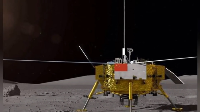 登月造假风波再起玉兔二号在摄影棚里拍照