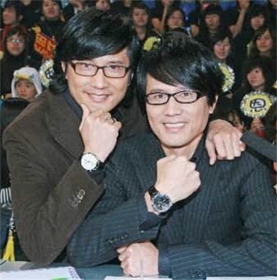包小松和包小柏,兄弟俩都是音乐人.