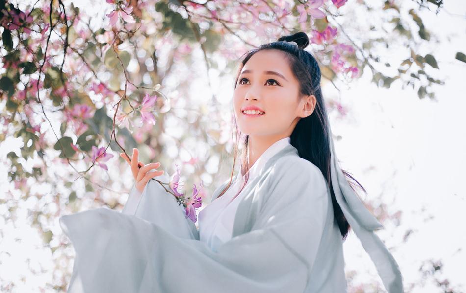 鸡鸣( 1 时-3 时)寅时:平旦( 3 时-5 时)卯时:日出( 5 时一 7 时)辰时