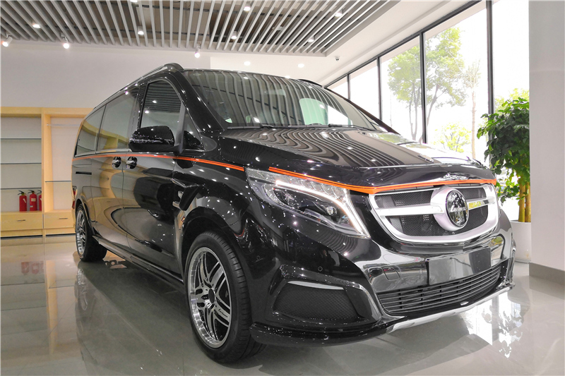 进口奔驰罗伦士vs500l精美图集欣赏