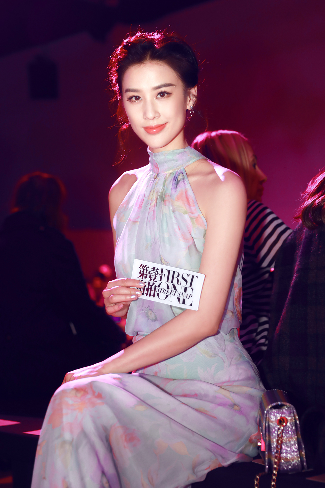 黄圣依米兰时装周衣品开挂,5组造型令人过目难忘