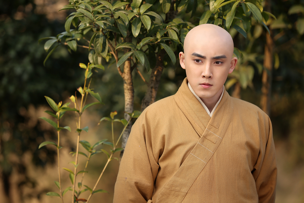 张睿《英雄诀》最帅朱允炆上线 携手宁静上演宫廷恋