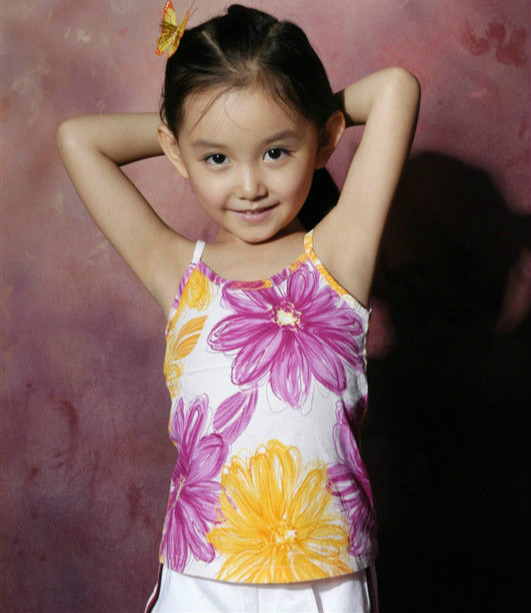 同样是童星出道,为何最后命运不同__凤凰网