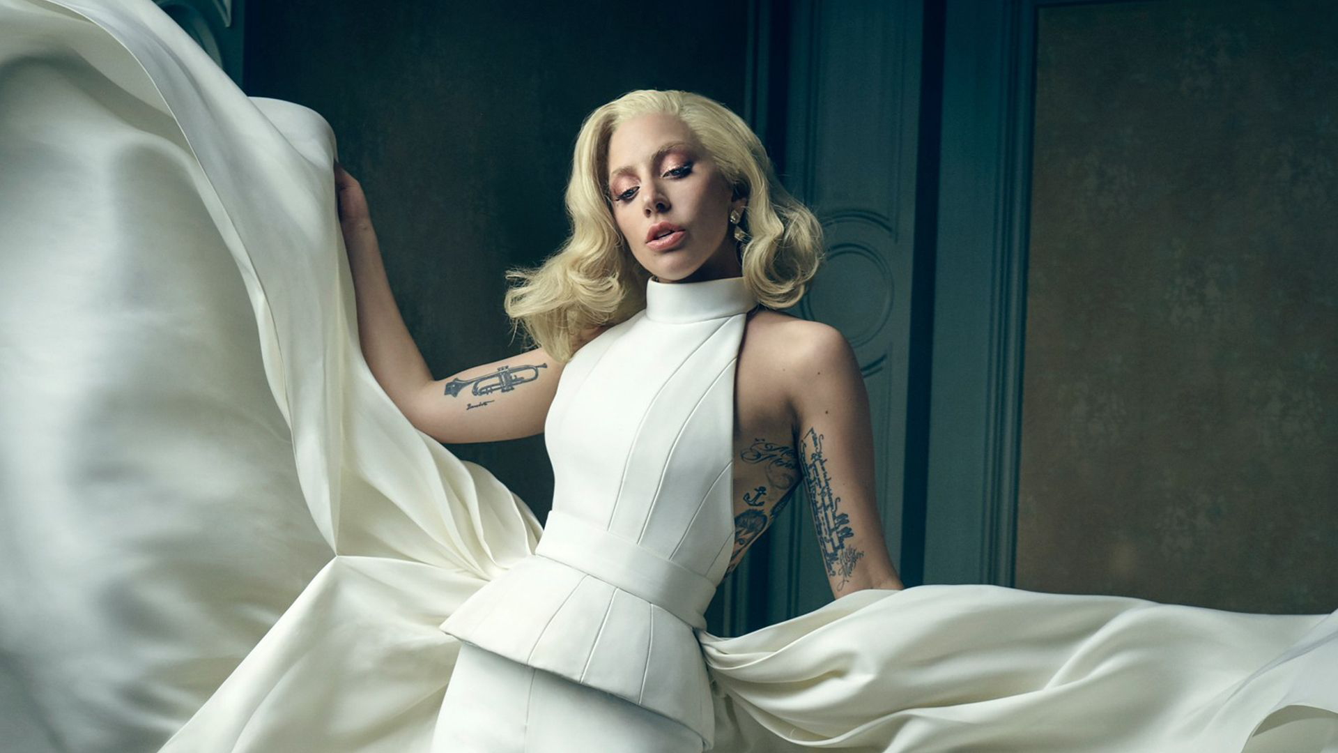 lady gaga取消婚约,为何才华颜值兼具的她情路如此坎坷__凤凰网