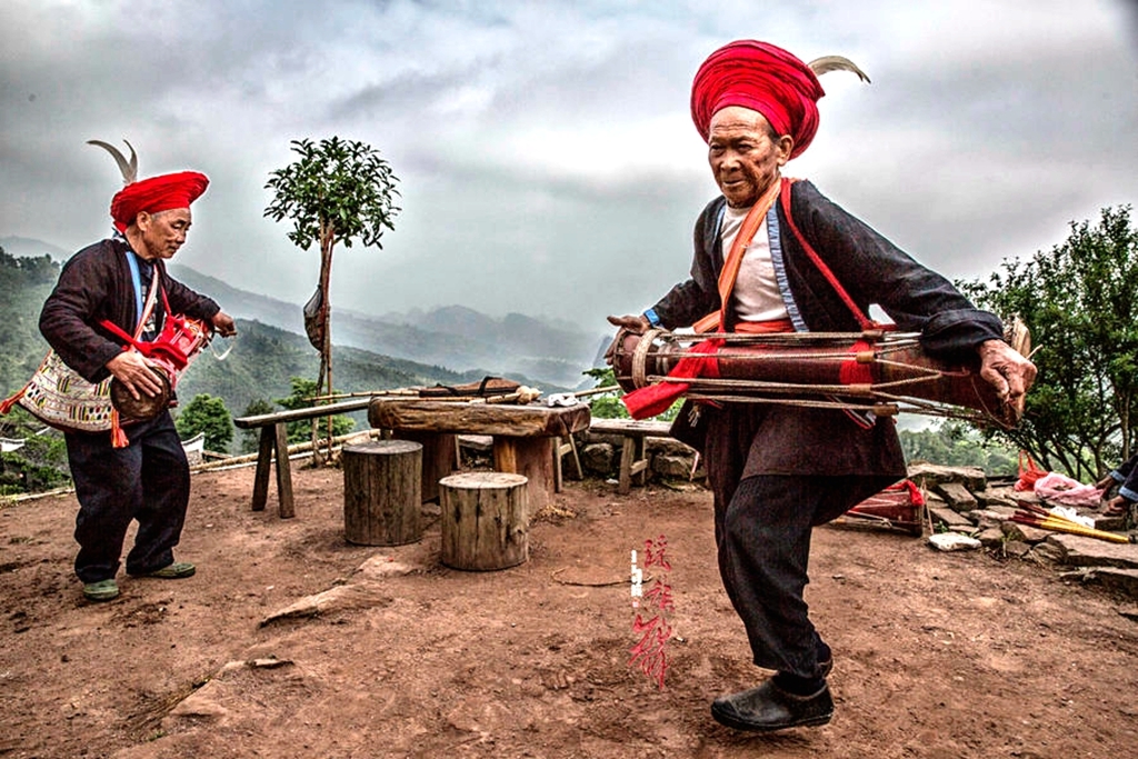 【永州故事】擅长"羊角长鼓舞"的江永高家村瑶民