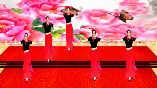 青春时尚广场舞自由桑巴舞步准确大方