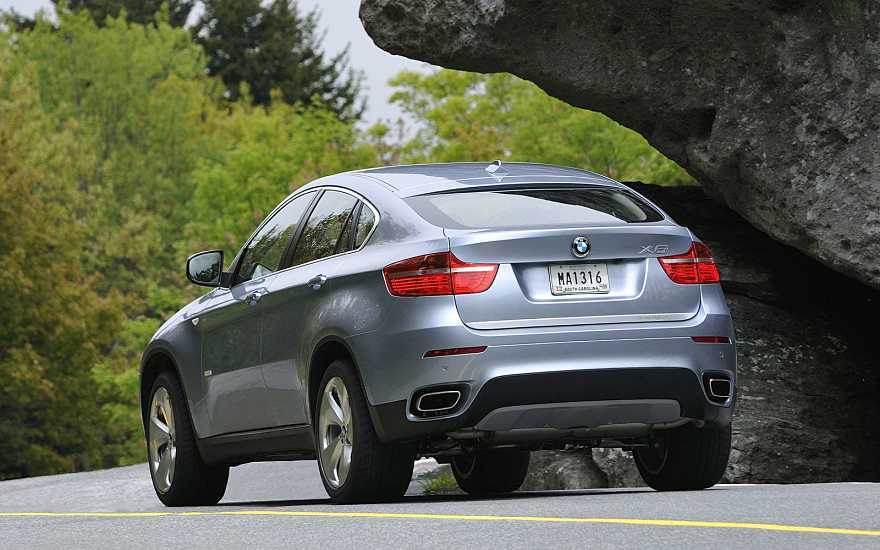 长安cs85外形神似宝马x6颇有众泰当年的神韵