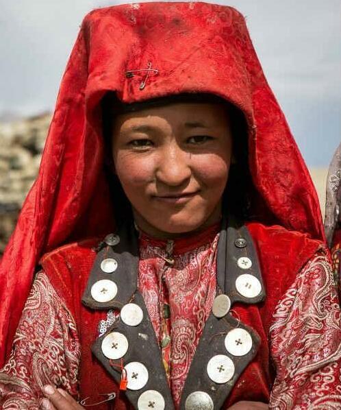 阿富汗女性头巾图片