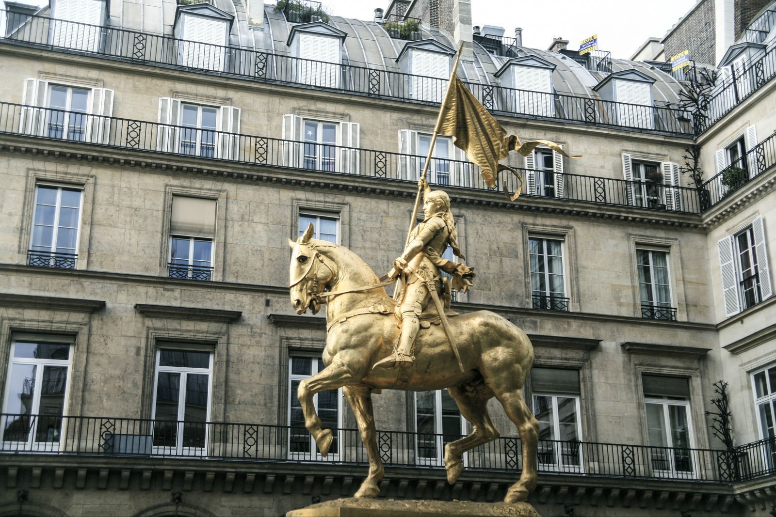 古代法国最伟大的女子死刑前说为了法兰西我视死如归