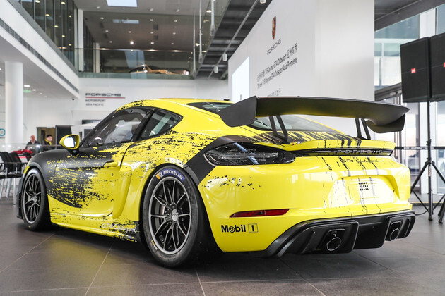 外壳之下就是911gt3全新718caymangt4clubsport亚洲首发