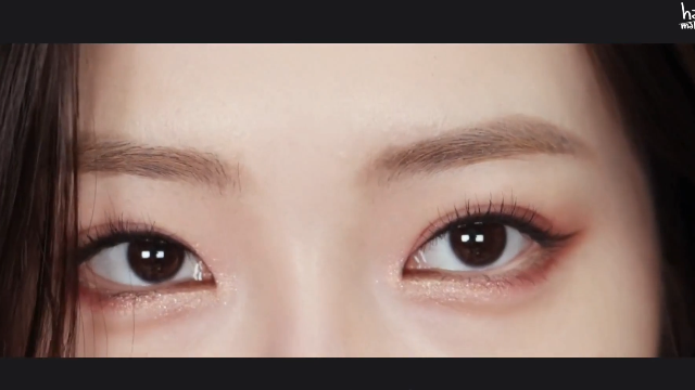 为你揭开韩国女生化妆术有多好清纯日常眼妆轻松出