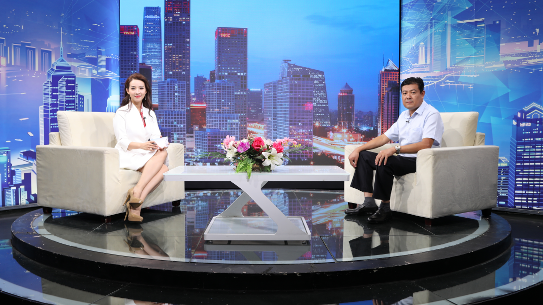 天安校车创始人张礼平做客信用中国