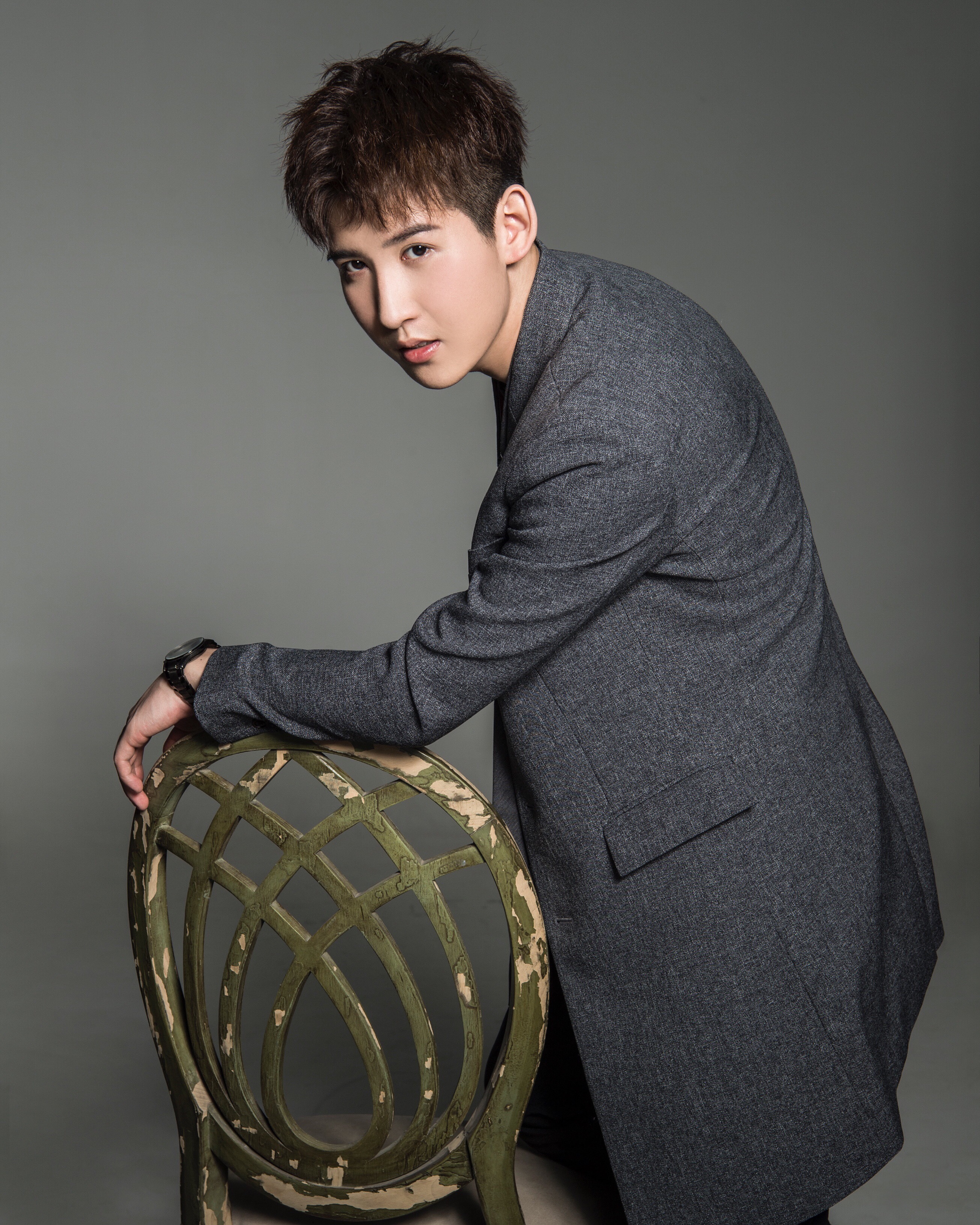 演员胡洐《卧虎》《鬼脚七》大获好评 演技实力大受观众赞扬