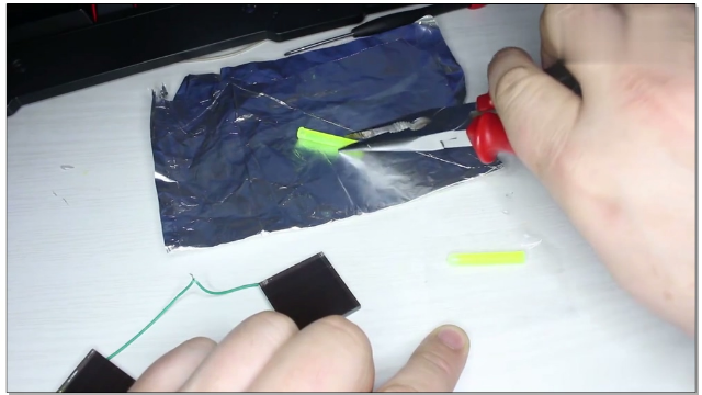 如何在家制作一个氚核能电池前方核能