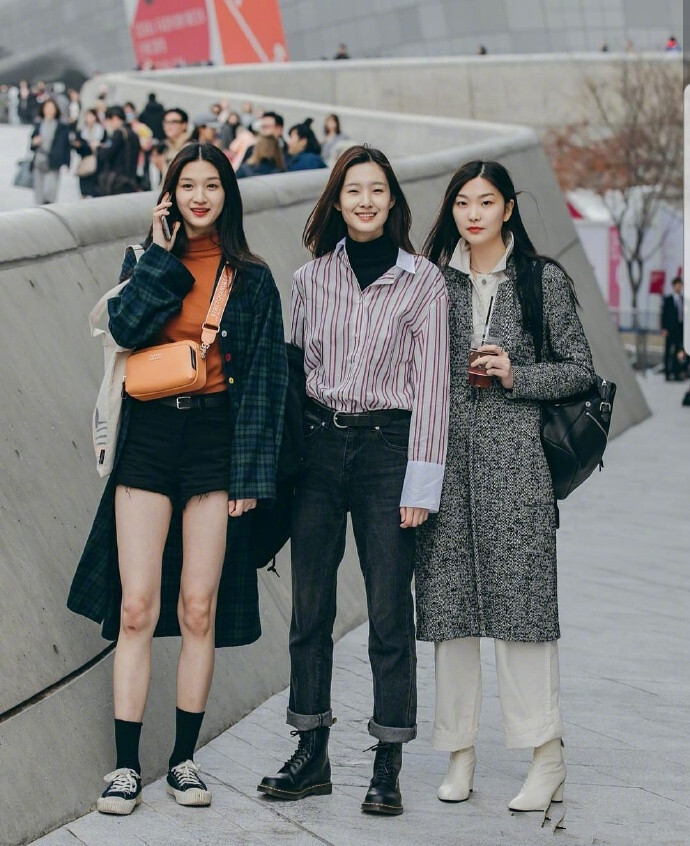 hzmusy街拍穿搭春天来了小姐姐们穿什么啊